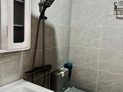 Căn hộ 2 phòng ngủ giá tốt chỉ 10tr cho thuê tại Vinhomes Marina 8
