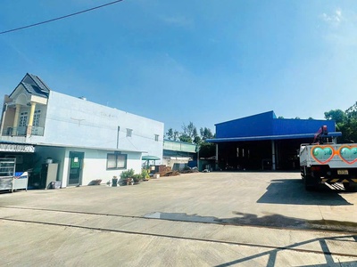 Chính chủ cho thuê MBKD mặt hồ hoàng càu 4823