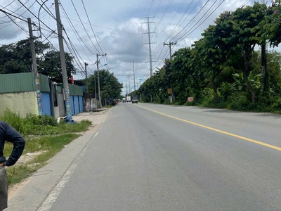 Bán nhà mặt tiền 18x68m giá 22 tỷ đường đặng công bỉnh 1