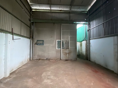 Chính chủ bán nhà xưởng sẵn điện 3 pha, đường xe tải, giá hơn 20tr/m2 0