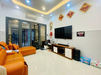 Nhà đẹp trấn động- phú nhuận- 5pn mua ở ngay 1