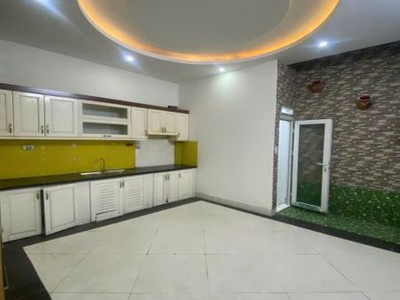 Phân lô oto đỗ cửa - định công thượng - nhà đẹp ở ngay - giá hợp lý 2