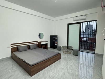 Chính chủ cho thuê MBKD mặt hồ hoàng càu 5201