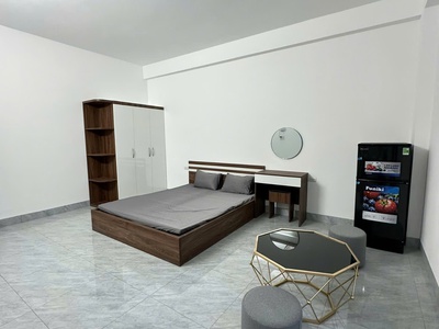 Chính chủ cho thuê MBKD mặt hồ hoàng càu 5202