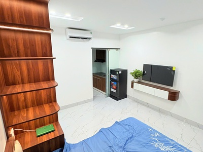 Chính chủ cho thuê MBKD mặt hồ hoàng càu 5249