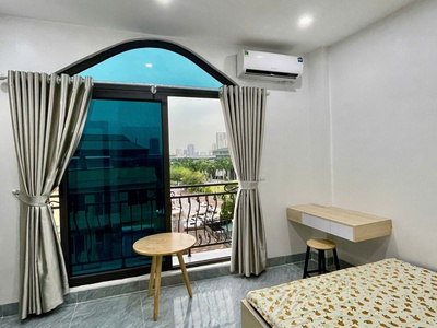 Chính chủ cho thuê MBKD mặt hồ hoàng càu 5321
