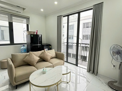 Cho thuê căn hộ 1 ngủ tách bếp giá chỉ 7tr tại KĐT Waterfront 0