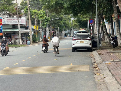  bán đất 124m2 mặt tiền nguyễn công trứ   gần làng đại học   sổ riêng  2