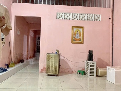 Gấp bán nhà ngay chợ bình thành hẻm 6m xe hơi ngủ nhà 96m2-2 tầng 4 tỷ 8 2