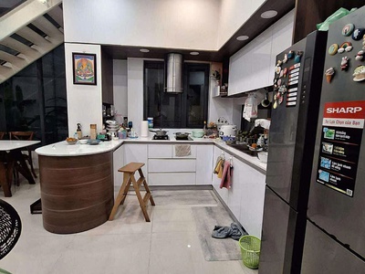 Giảm sốc 6 tỷ mặt tiền kinh doanh nguyễn hữu tiến tân phú 160m2,4tầng 19 tỷ 2 4