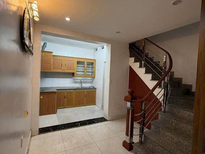 .nhà ĐỘC LẬP ngõ Hàng Kênh - lê chân   2,25 tỷ 1