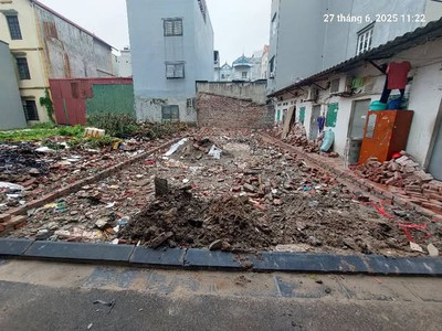 Bán đất sát phố, 87m2, mt5.5m, ô tô, chợ, 6.8 tỷ. kim chung, đông anh. 0