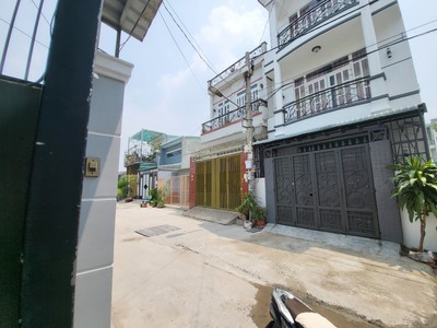 Chính chủ cho thuê MBKD mặt hồ hoàng càu 5645