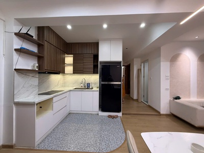 Chính chủ cho thuê MBKD mặt hồ hoàng càu 5870