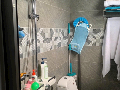 Bán nhà  4 tầng 3 mặt kiệt đường 2/9 , quận hải châu, đà nẵng. 4