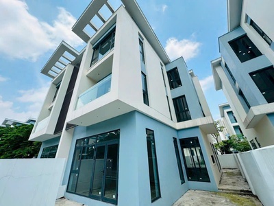 Chính chủ cho thuê MBKD mặt hồ hoàng càu 6241