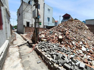 Đất kính nỗ, đông anh 84m2, mt5m, ô tô, 6.8 tỷ. 2