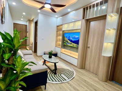 Chính chủ cho thuê MBKD mặt hồ hoàng càu 6125