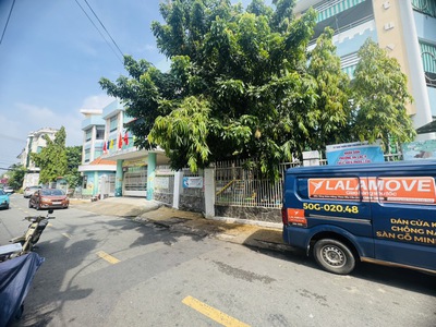 Chính chủ cho thuê MBKD mặt hồ hoàng càu 5915