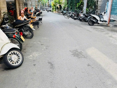 Hẻm nhựa 2 mặt tiền 8m   lô góc   dòng tiền 50tr/tháng   kinh doanh đa ngành 0