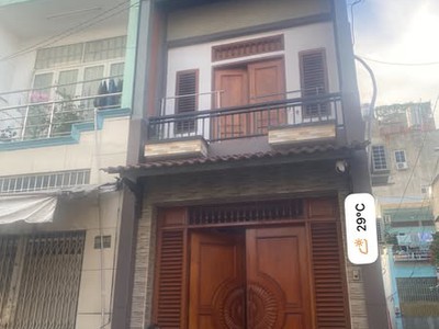 Nhà lô góc 2 tầng   gần aeon   hxh   dòng tiền ổn định   giá chỉ nhỉnh 4 tỷ 0