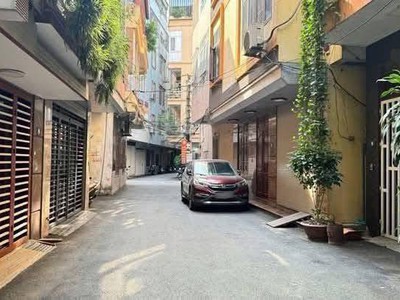 Bán nhà tây hồ   60m  x 5 tầng   ô tô vào nhà   20.5 tỷ 0