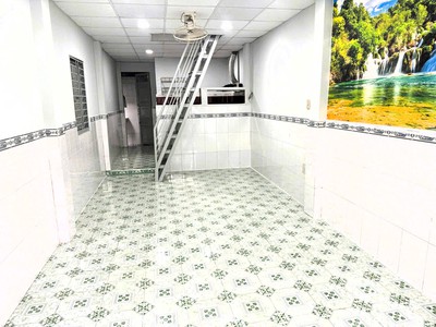 Cho thuê nhà hẻm xe hơi gần đại học luật đường số 6 hiệp bình chánh 0