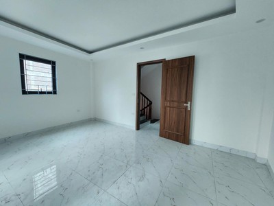 Miêu nha tây mỗ- nhà đẹp lô góc 3 thoáng - gần phố - ở ngay- giá 5,x tỷ 2