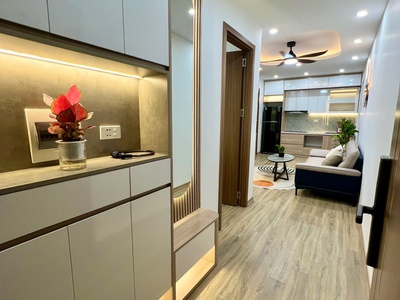 Chính chủ cho thuê MBKD mặt hồ hoàng càu 6126