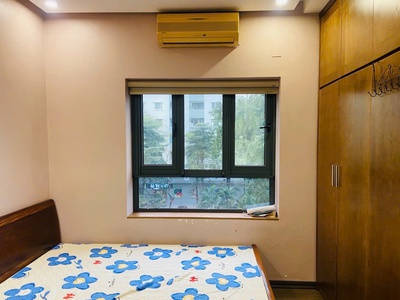 Chính chủ cho thuê MBKD mặt hồ hoàng càu 6057
