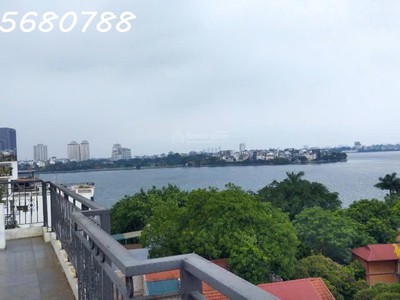 Bán tòa căn hộ dịch vụ 8 nổi 1 hầm 265m2 mặt 16m view hồ tây doanh thu gần 500 tr/ tháng 0