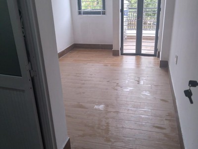 Chính chủ cho thuê MBKD mặt hồ hoàng càu 5599