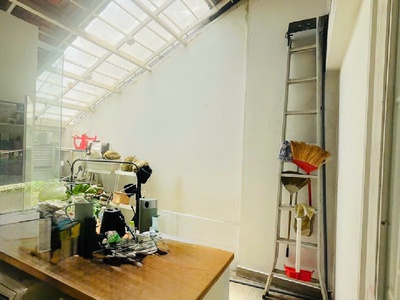 Chính chủ cho thuê MBKD mặt hồ hoàng càu 6160
