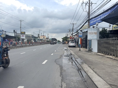 Bán đất mặt tiền ql13   đối diện vạn phúc city   4.845m    chỉ 54tr/m    dòng tiền 220tr/tháng 3