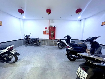 Sđcc bán gấp nhà dòng tiền trương định 80tr/t.  65m 7t thang máy - 18 p kk. full nội thất chỉ hơn 1