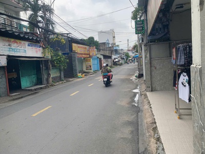 Cho thuê nhà nguyên căn gần chợ thủ đức, đại học ngân hàng, giá tốt 2