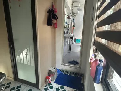 Cần bán nhanh nhà mặt ngõ lương định của, kinh doanh,cách ô tô 20m. 4t giá nhỉnh 2 tỷ 4