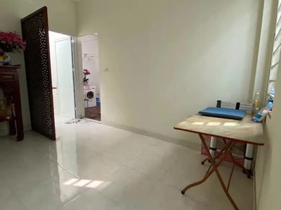 Chính chủ cho thuê MBKD mặt hồ hoàng càu 5797