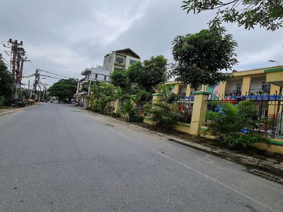 Chính chủ cho thuê MBKD mặt hồ hoàng càu 5549