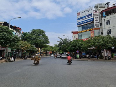Chính chủ cho thuê MBKD mặt hồ hoàng càu 5438