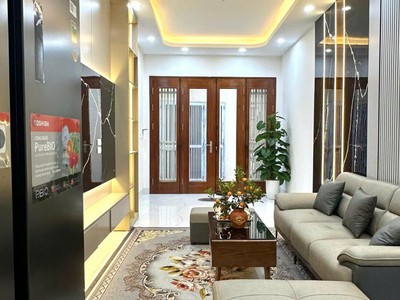 Bán nhà tân mai trước nhà rộng 3m lô góc 2 thoáng ngõ thông 38m2 giá 7.6 tỷ 1