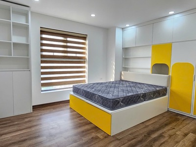 Chính chủ cho thuê MBKD mặt hồ hoàng càu 6237