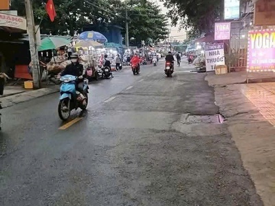 Chính chủ cho thuê MBKD mặt hồ hoàng càu 6107