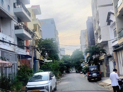 Bán nhà nguyễn thị thập quận 7, dòng tiền lên đến 600 triệu / năm, nhỉnh 6 tỷ. gọi ngay vinh nhà phố 1