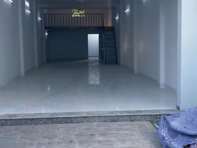 Chính chủ cho thuê MBKD mặt hồ hoàng càu 6193