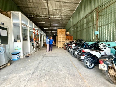 Mặt tiền kinh doanh đường nguyễn thị kiểu quận 12 nhô 28 tỷ  79tr/m2  - dt 400m2  8x50 - dòng tiền 3
