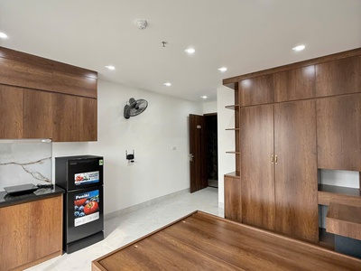 Chính chủ cho thuê MBKD mặt hồ hoàng càu 5414