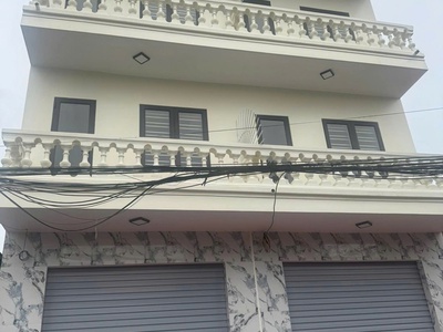 Cho thuê nhà 3 tầng xây mới Tràng Cát , Hải An . Phù hợp làm kinh doanh , văn phòng ...kèm ở 0