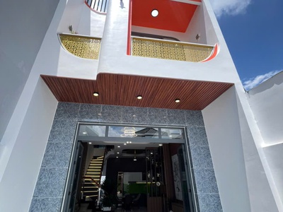 Nhà 2 mặt tiền 0