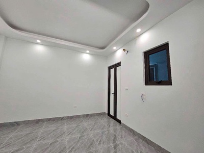 Nhà xuân đỉnh   34m x 5 tầng   ô tô đỗ cửa   6.8 tỷ 2